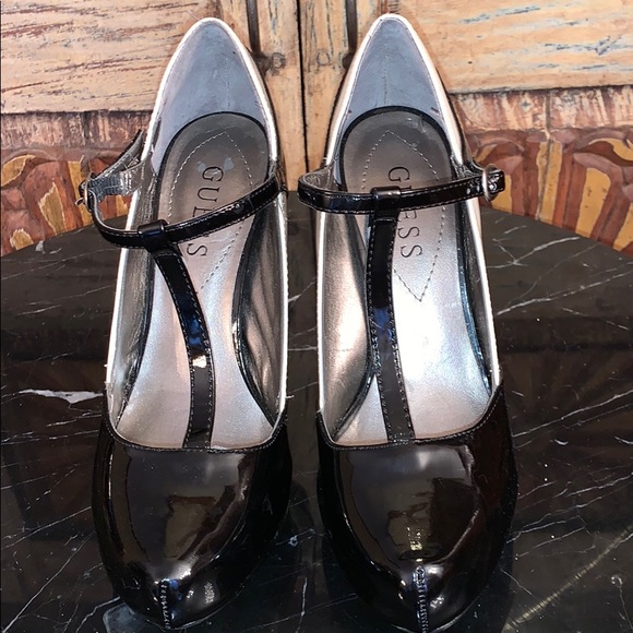 Guess 2 tone patent leather heels size 6.5 M - Picture 4 of 7